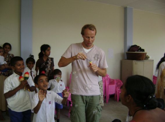 Volunteer in Sri Lanka Orphanage